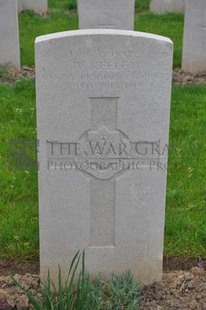LE GRAND HASARD MILITARY CEMETERY, MORBECQUE - KEELEY, W