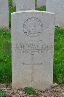 LE GRAND HASARD MILITARY CEMETERY, MORBECQUE - McCALL, DAVID GORDON