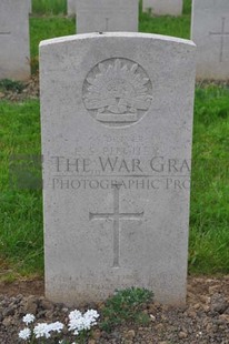 LE GRAND HASARD MILITARY CEMETERY, MORBECQUE - PILCHER, ERNEST SYDNEY