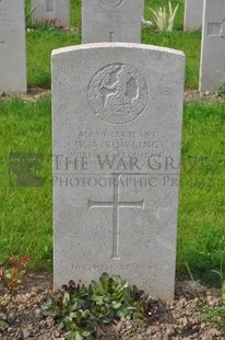 LE GRAND HASARD MILITARY CEMETERY, MORBECQUE - ROWLING, W A