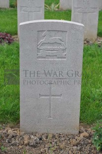 LE GRAND HASARD MILITARY CEMETERY, MORBECQUE - SHEPHERD, SAMUEL