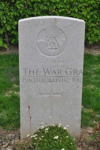 LE GRAND HASARD MILITARY CEMETERY, MORBECQUE - SIMMONS, DELLA