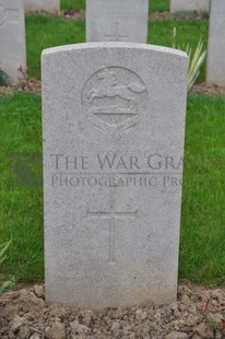 LE GRAND HASARD MILITARY CEMETERY, MORBECQUE - SMITH, EDWARD PELHAM