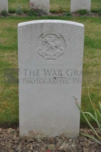 LE GRAND HASARD MILITARY CEMETERY, MORBECQUE - WHITEHOUSE, JAMES