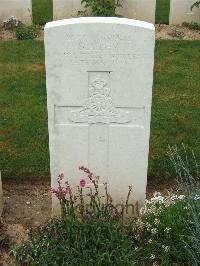 Couin New British Cemetery - Airey, G