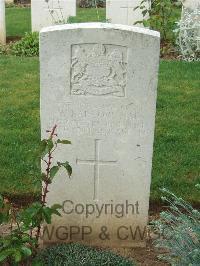 Couin New British Cemetery - Barlow, W