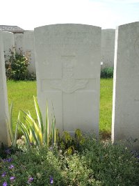 Couin New British Cemetery - Lewis, G S