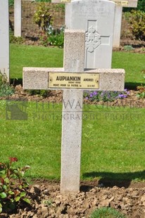 GLAGEON COMMUNAL CEMETERY - AUPIANKIN, ANDREI