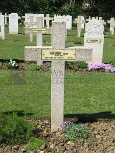 GLAGEON COMMUNAL CEMETERY - NIKULIN, IWAN