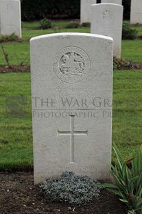 LA LAITERIE MILITARY CEMETERY - ARMSTRONG, FRANCIS RIDDLE
