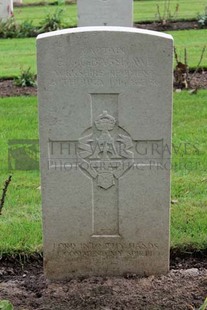 LA LAITERIE MILITARY CEMETERY - BAGSHAWE, E G C