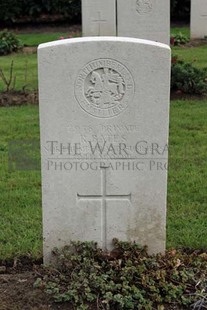 LA LAITERIE MILITARY CEMETERY - BATES, ROBERT