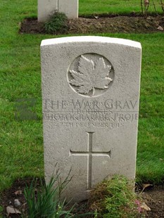 LA LAITERIE MILITARY CEMETERY - BOURGES, J