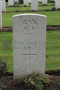 LA LAITERIE MILITARY CEMETERY - BULLOCK, G E
