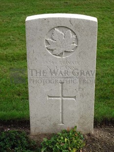 LA LAITERIE MILITARY CEMETERY - CANN, NEIL JAMES