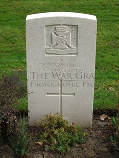LA LAITERIE MILITARY CEMETERY - CANNINGS, E