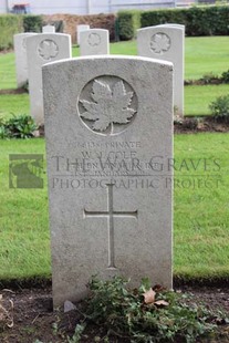 LA LAITERIE MILITARY CEMETERY - COLE, W J