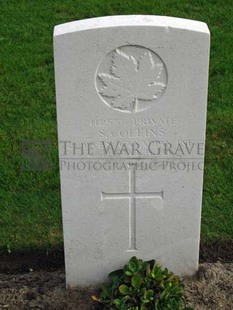 LA LAITERIE MILITARY CEMETERY - COLLINS, S