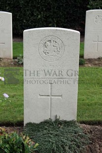 LA LAITERIE MILITARY CEMETERY - CURRINS, ERNEST WILLIAM