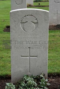 LA LAITERIE MILITARY CEMETERY - FITZGERALD, T