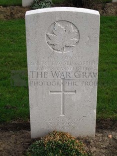 LA LAITERIE MILITARY CEMETERY - GABRIEL, ROBERT EDWARD