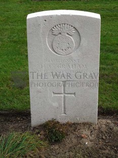 LA LAITERIE MILITARY CEMETERY - GRAHAM, HUGH CHRISTISON