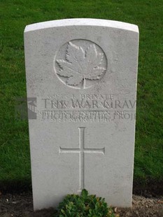 LA LAITERIE MILITARY CEMETERY - GRAHAM, R W
