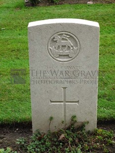 LA LAITERIE MILITARY CEMETERY - HARPER, W E