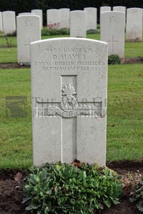 LA LAITERIE MILITARY CEMETERY - HAYES, D