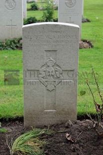 LA LAITERIE MILITARY CEMETERY - HORNER, GEORGE WILLIAM ALFRED