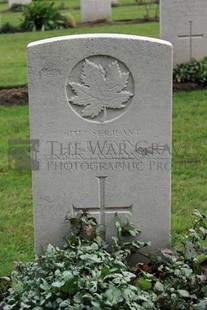 LA LAITERIE MILITARY CEMETERY - LEVIN, M
