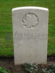 LA LAITERIE MILITARY CEMETERY - LEWIS, LEONARD FASH