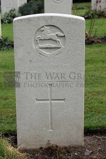 LA LAITERIE MILITARY CEMETERY - LITHERLAND, A