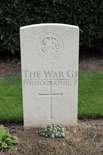 LA LAITERIE MILITARY CEMETERY - McGUIRE, MICHAEL