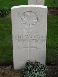 LA LAITERIE MILITARY CEMETERY - McNUTT, C R