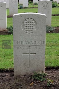 LA LAITERIE MILITARY CEMETERY - MORLEY, H