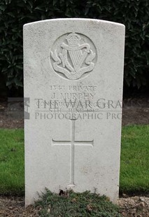 LA LAITERIE MILITARY CEMETERY - MURPHY, J