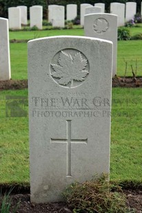 LA LAITERIE MILITARY CEMETERY - PEDDER, JOHN SUTCLIFFE
