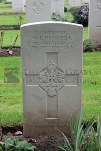 LA LAITERIE MILITARY CEMETERY - RODMELL, WILLIAM LEVI