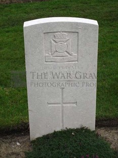 LA LAITERIE MILITARY CEMETERY - SLATER, H E