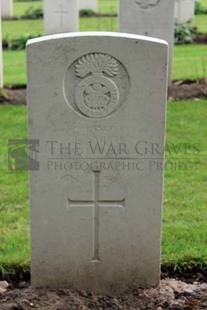 LA LAITERIE MILITARY CEMETERY - SMITH, T