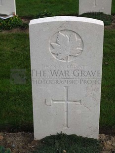 LA LAITERIE MILITARY CEMETERY - STEEVES, A H