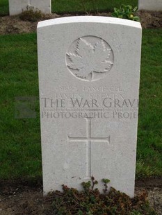 LA LAITERIE MILITARY CEMETERY - STEVEN, JAMES
