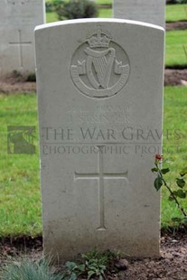 LA LAITERIE MILITARY CEMETERY - STRINGER, J