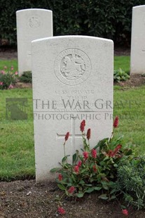 LA LAITERIE MILITARY CEMETERY - TULIP, JAMES