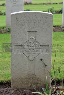 LA LAITERIE MILITARY CEMETERY - TURNBULL, WILLIAM ANDREW