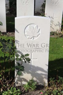 BERKS CEMETERY EXTENSION - ABBISS, ALBERT