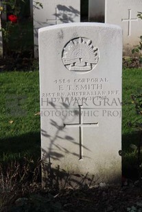 BERKS CEMETERY EXTENSION - SMITH, E T
