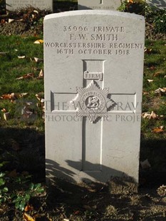 DADIZEELE NEW BRITISH CEMETERY - SMITH, F W