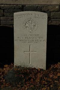 Croisilles British Cemetery - Blackshaw, W H